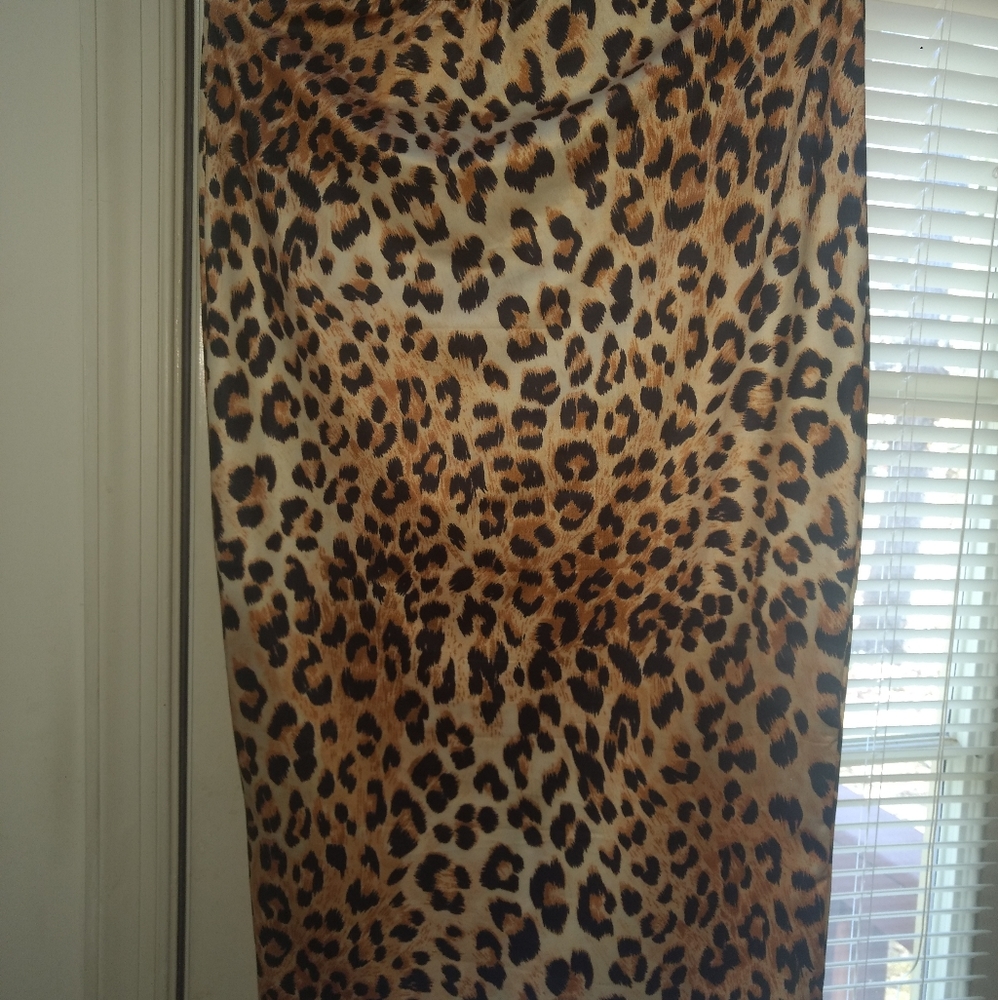 Animal print long skirt